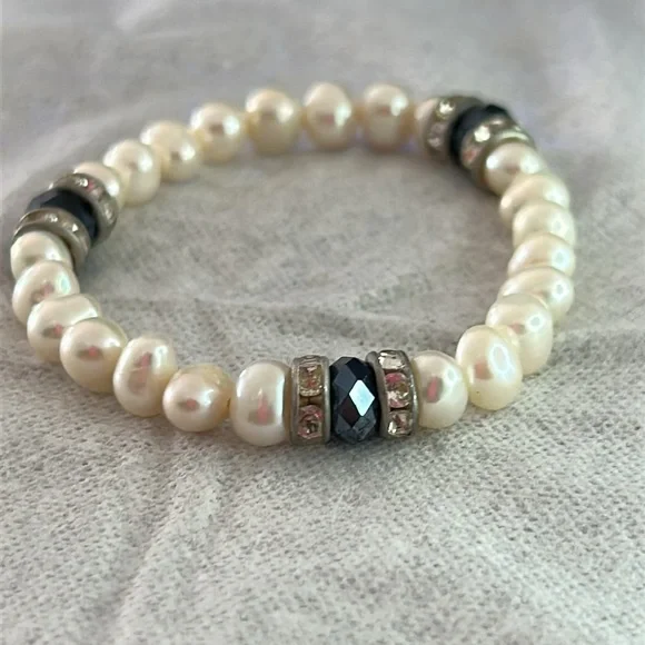 Pearl Beads Blue Crystal Stretch Bracelet - Brand New - Picture 2 of 10